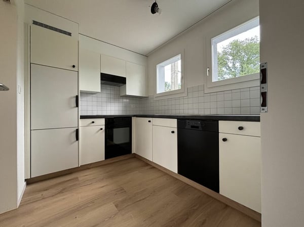 Frisch renovierte 4 1/2 Zimmer Maisonette-Wohnung 2