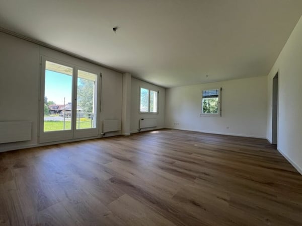 Frisch renovierte 4 1/2 Zimmer Maisonette-Wohnung 3