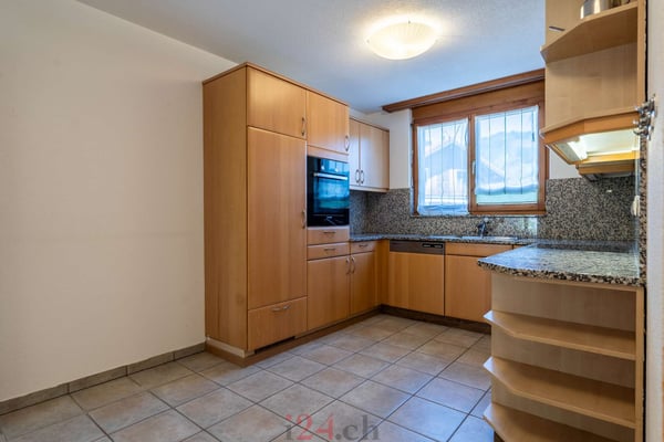 1.5 Zi-Doppeleinfamilienhaus mit Einliegerwohnung 4