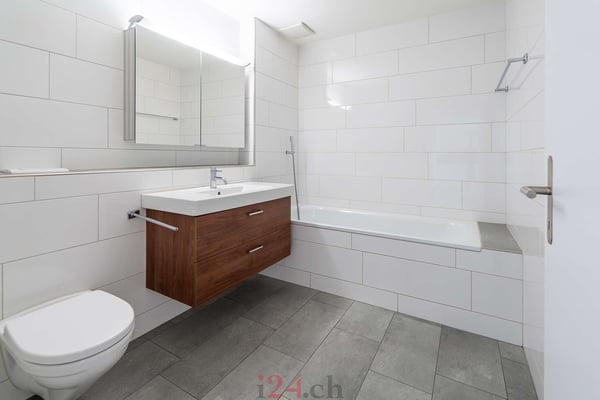 Moderne 1.5-Zi-Wohnung mit verglastem Balkon 11