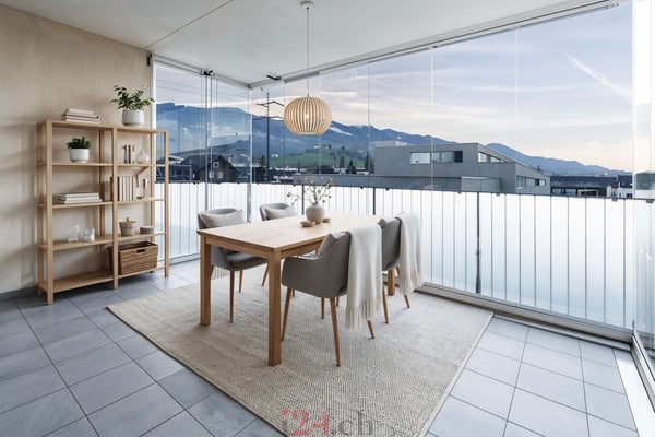 Moderne 1.5-Zi-Wohnung mit verglastem Balkon 8