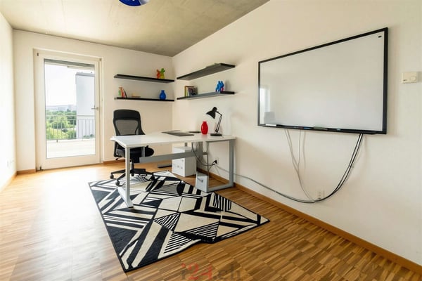 Helle 4.5?Zi-Wohnung mit Terrasse 8