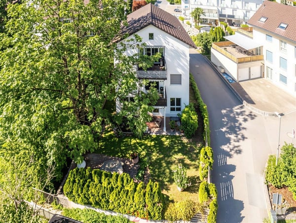 Mehrfamilienhaus mit drei Wohneinheiten im Familienfreundlichem Quartier 4