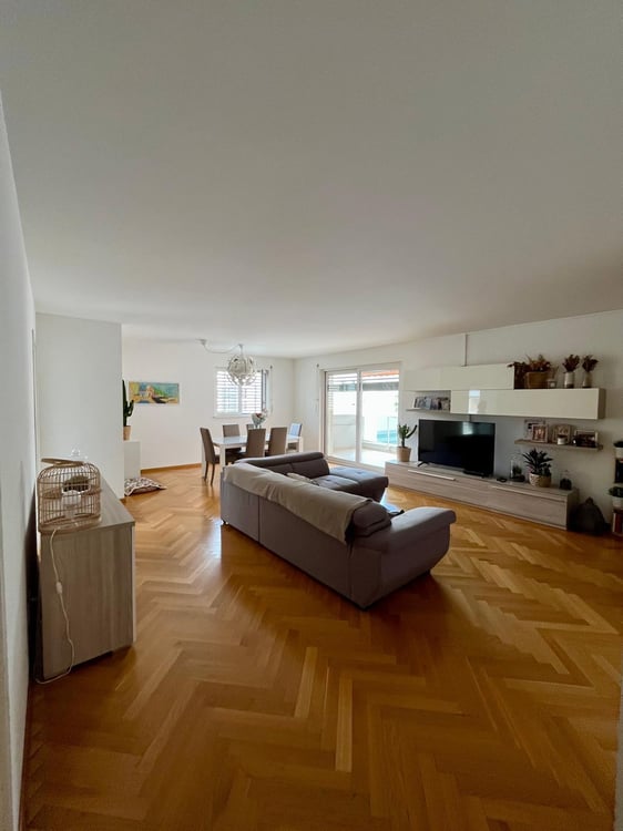 Spazioso e moderno appartamento in città di 1.5 locali 6