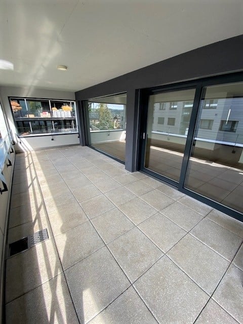 Moderne 3.5-Zimmer-Wohnung mit grosser Loggia an zentraler Lage in Affoltern am Albis 2