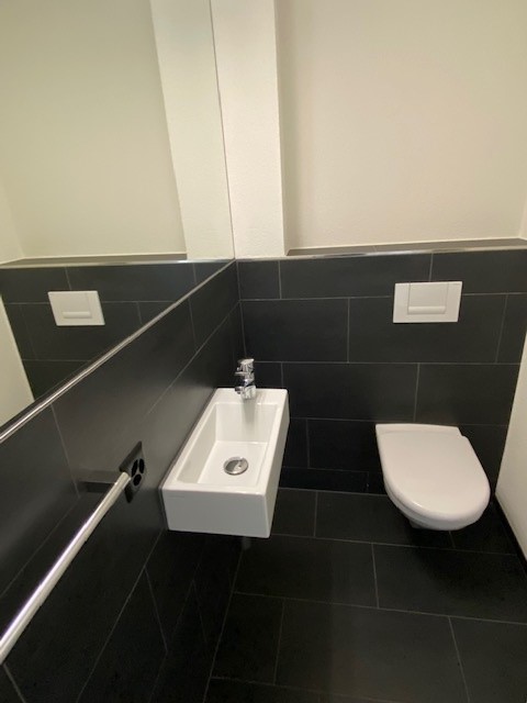 Moderne 3.5-Zimmer-Wohnung mit grosser Loggia an zentraler Lage in Affoltern am Albis 8