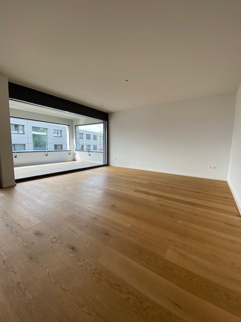 Moderne 3.5-Zimmer-Wohnung mit grosser Loggia an zentraler Lage in Affoltern am Albis 3