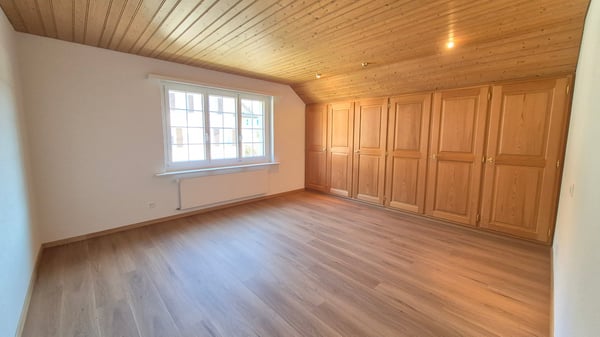 Grosszügiges 5.5-Zimmer-Einfamilienhaus an Toplage 11