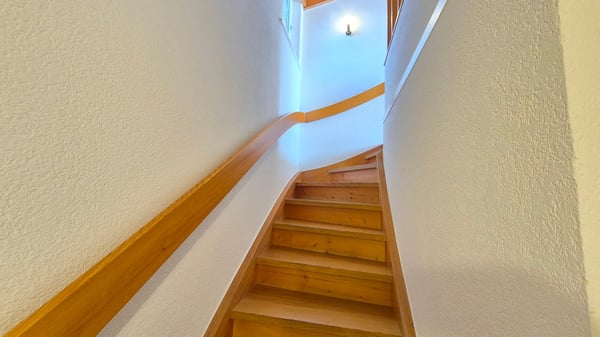 Grosszügiges 5.5-Zimmer-Einfamilienhaus an Toplage 12