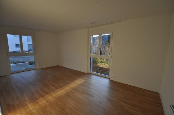 Helle 4.5-Zimmer-Wohnung mit grossen Balkon in Ottenbach 3