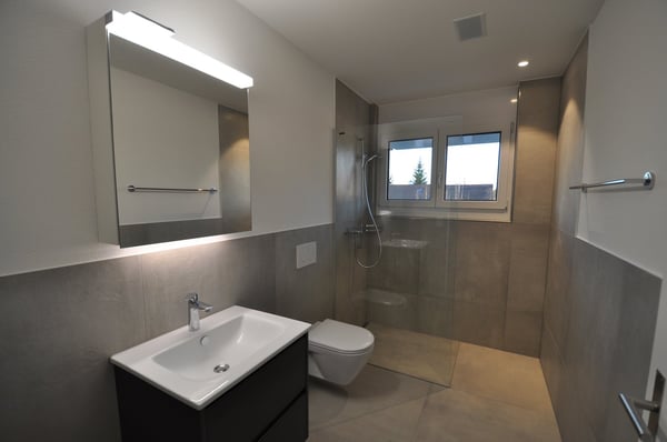 Helle 4.5-Zimmer-Wohnung mit grossen Balkon in Ottenbach 7