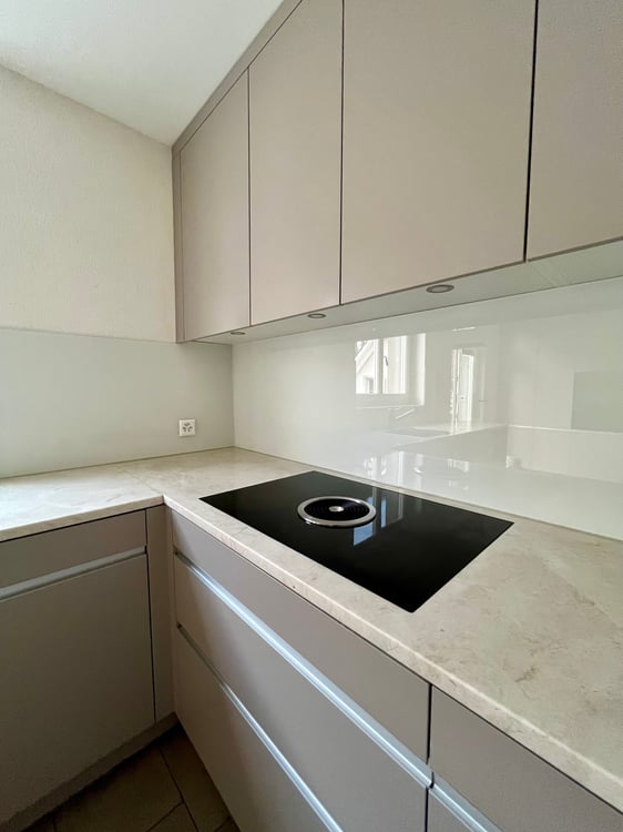 8.5-Zimmer-Maisonettewohnung mit Altbaucharme, grosser Terrasse und Garten in Hausen am Albis 5