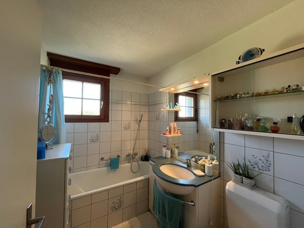 Helle 5½-Zimmerwohnung mit Balkon in familienfreundlicher Lage 12