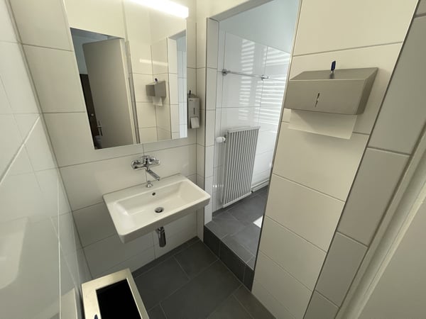 Attraktive Gewerbeliegenschaft in Baar zu verkaufen Zentrale Lage, Vielfältige Nutzungsmöglichkeiten 9