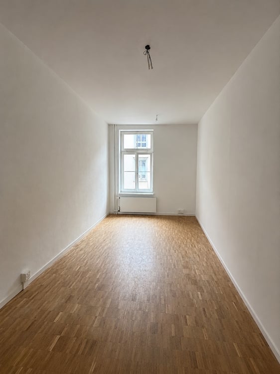 Stilvolle 3.5-Zimmer-Wohnung mit moderner Ausstattung und warmem Wohnambiente 10
