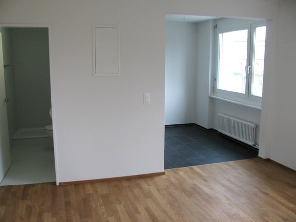 Moderne 2.5-Zimmer-Wohnunge an Toplage in Glattbrugg 3