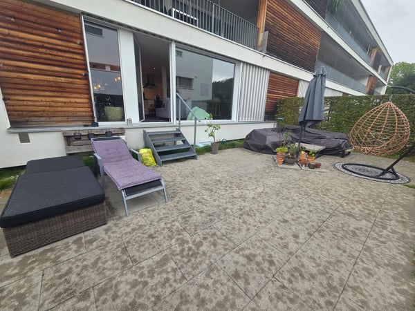 Grosszügige und helle 2.5-Zimmer-Wohnung mit viel Komfort in Rämismühle 9