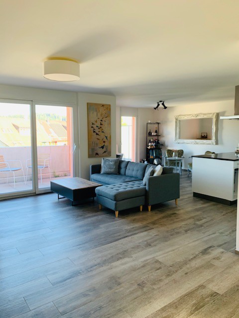Attraktive 3.5-Zimmer-Attika-Wohnung im Eigentumsstandard 3