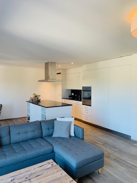 Attraktive 3.5-Zimmer-Attika-Wohnung im Eigentumsstandard 1
