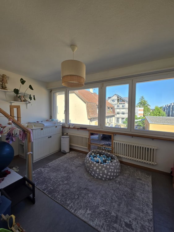 Helle 4.5-Zimmer-Wohnung mit sonnigem Balkon in Winterthur 5