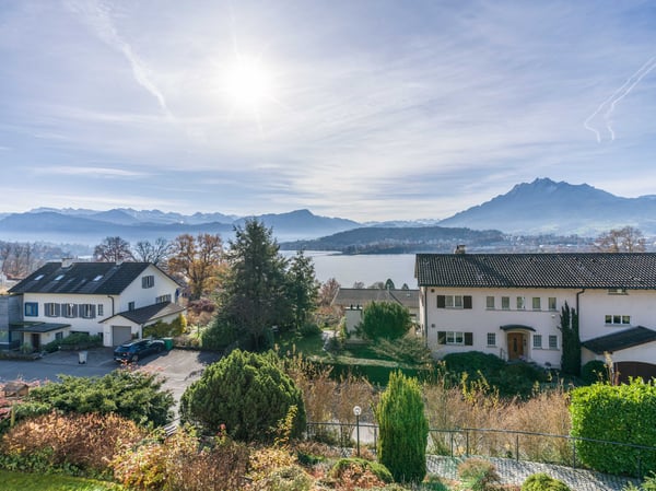 Wohnen mit Aus- und Weitsicht 1