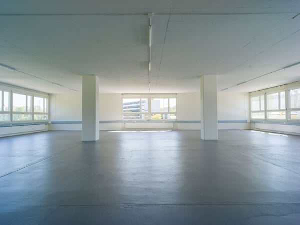Gewerbe mit Aussicht in Unterengstringen 3