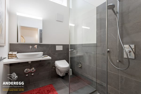 Neuwertige Dachwohnung mit Loggia  zentral wohnen in Weisslingen 10