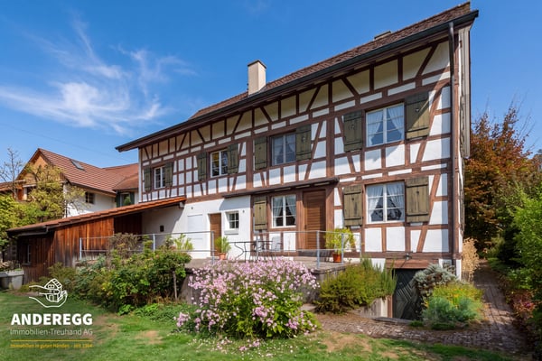 Riegelhaus mit 2'146 m² Grundstück Projektstudie für zusätzliche Woh 2