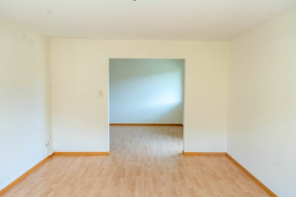 Helle und grosszügige 1.5 Zimmer-Wohnung im schönen Riethüsli-Quartier. 2