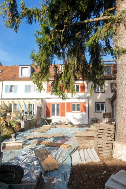 Reiheneinfamilienhaus mit Garten an schöner Lage zu vermieten. 2