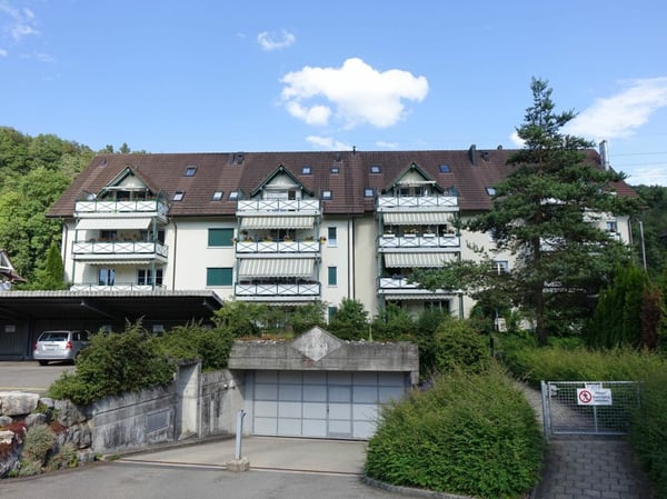 helle 1.5-Zi.-Wohnung mit sonnigem Balkon 1