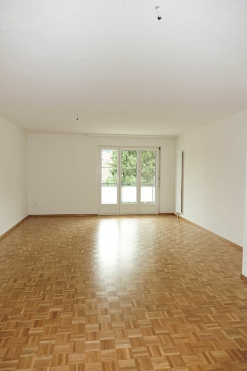 helle 1.5-Zi.-Wohnung mit sonnigem Balkon 5