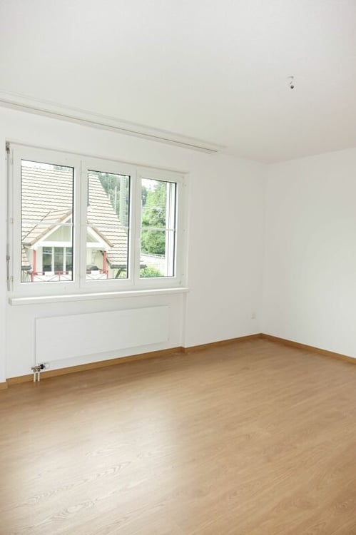 helle 1.5-Zi.-Wohnung mit sonnigem Balkon 7