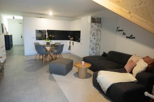 moderne, charmante 2.5-Zimmer-Maisonette-Wohnung