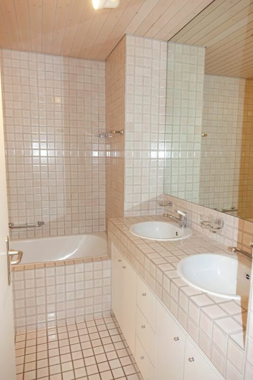 charmante Dachwohnung mit mehreren Balkonen 10