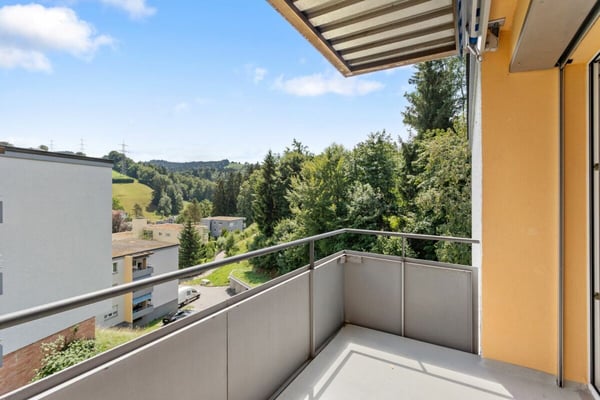Preiswerte 4.5-Zimmerwohnung - ruhig gelegen und im Grünen 12