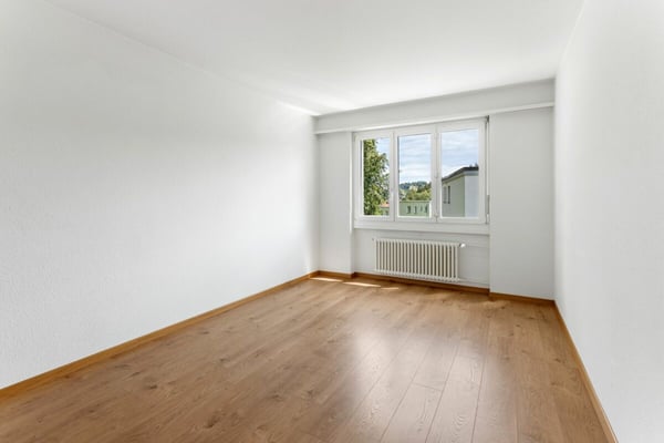 Preiswerte 4.5-Zimmerwohnung - ruhig gelegen und im Grünen 10