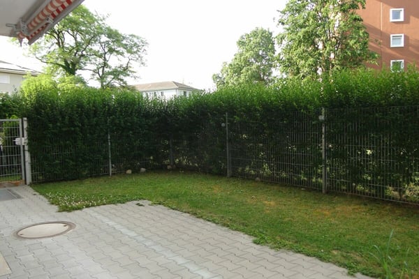 hochwertig sanierte, ruhige Gartenwohnung 2
