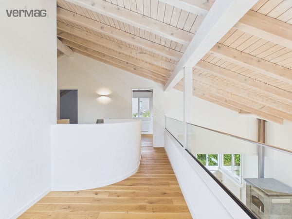 Charmantes 5.5-Zimmer-Haus mit Seesicht und Garten in Horgen 11