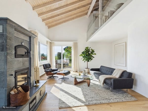 Charmantes 5.5-Zimmer-Haus mit Seesicht und Garten in Horgen 2