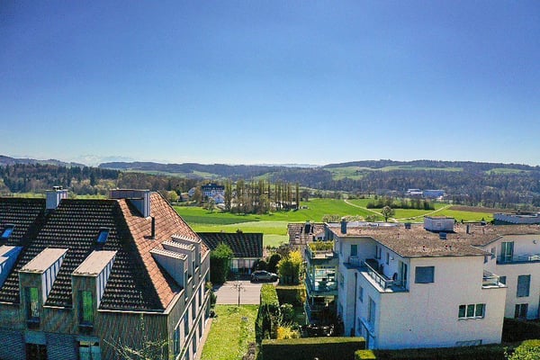 Einfamilienhaus mit Potenzial in exklusiver Lage von Uitikon Waldegg 9
