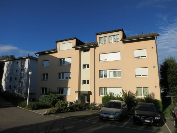 Gemütliche 1.5-Zimmer-Wohnung mit Balkon in Gossau 1