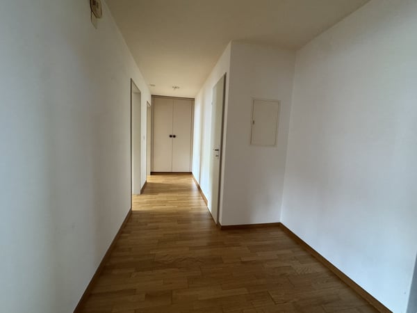 Charmante 3.5-Zimmer-Wohnung mit Balkon in Degersheim 4