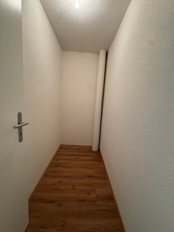 Charmante 3.5-Zimmer-Wohnung mit Balkon in Brunnadern 6
