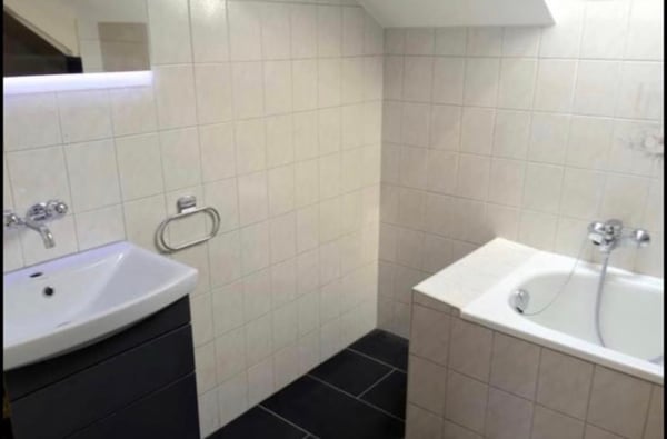 Charmante 4.5-Zimmer-Dachwohnung in Sommeri 5