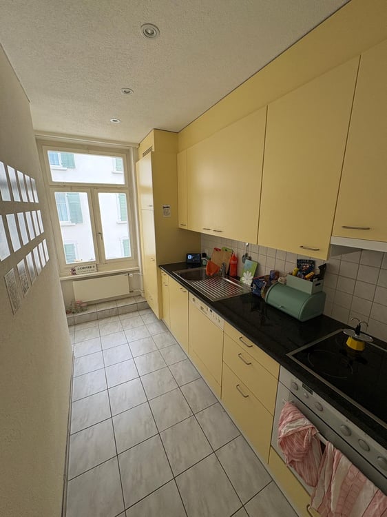 Helle 3-Zimmer-Wohnung mit Balkon in St. Gallen 2