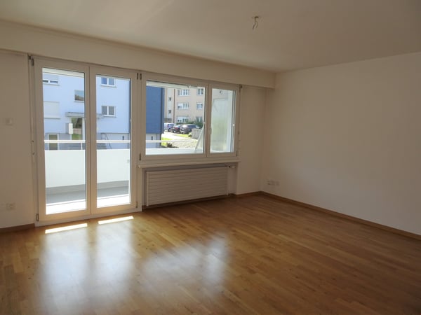 Schöne 5.5 Zi. Wohnung mit Balkon an bester Lage 5