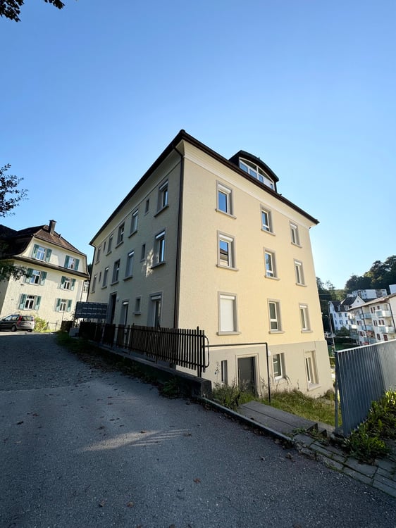 Charmante 2.5-Zimmer-Wohnung an ruhiger Lage in St. Gallen 4