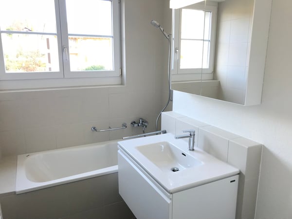 Schöne 5-Zimmer-Wohnung mit zwei Balkonen 6