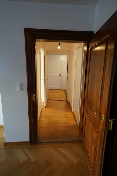 Charmante 3-Zimmer-Wohnung mit Balkon in der Zürcher Altstadt 6